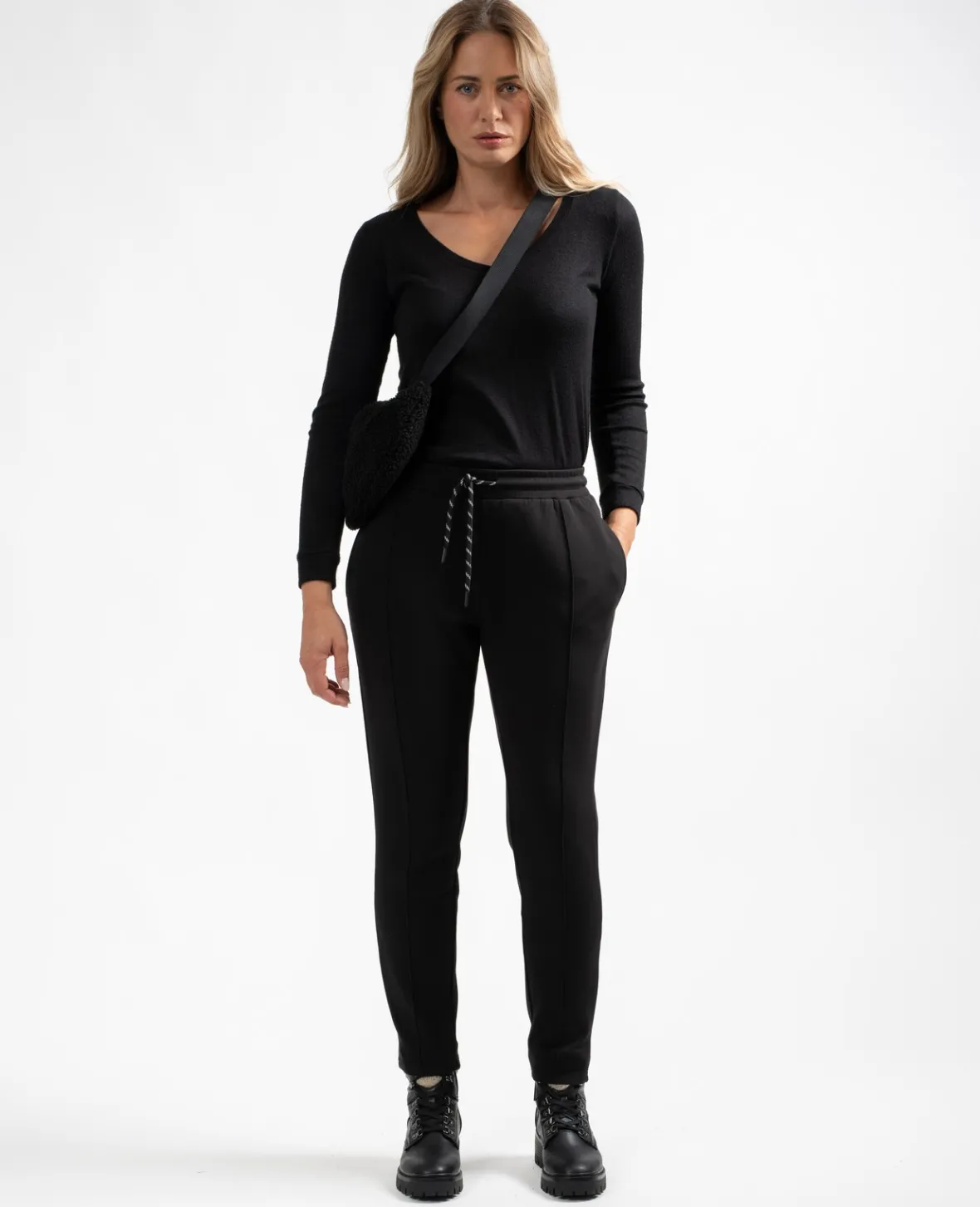 Sun Valley Vegby Noir Discount