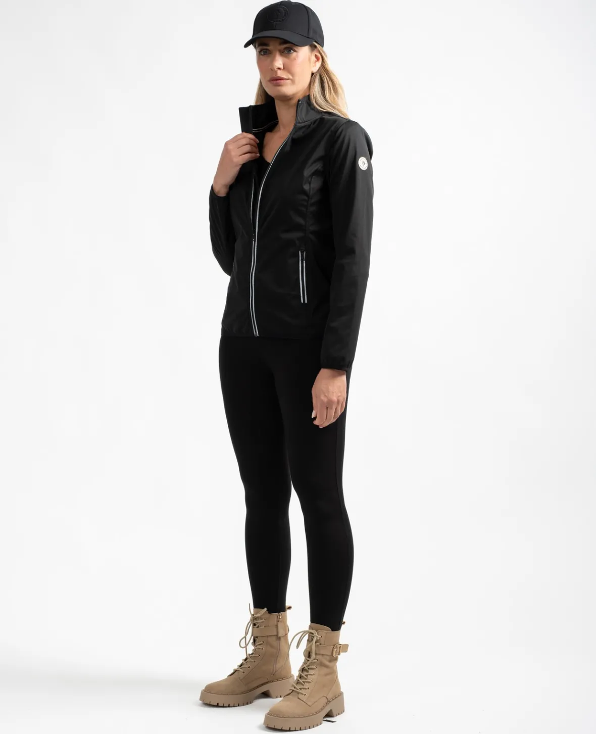 Sun Valley Yazzy Noir Best